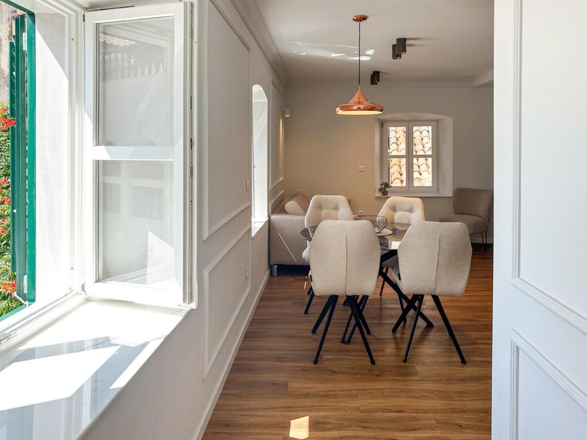 Palace Heritage 1 Apartman Makarska
